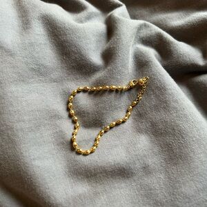 Elegant Gold Beaded Bracelet